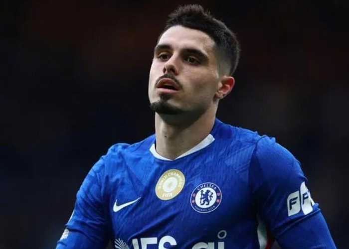 切尔西本赛季英超7红，距历史纪录仅差1张